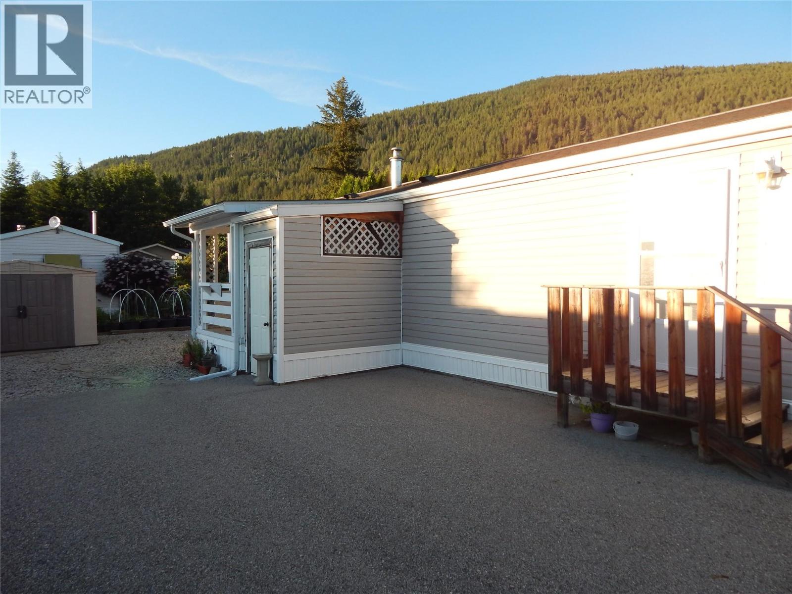 724 Devon Street Unit# Unit  #55, Creston, British Columbia  V0B 1G6 - Photo 9 - 10391053