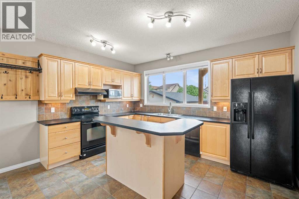 2362 Sagewood Crescent SW, Airdrie, Alberta  T4B 3M8 - Photo 16 - A2326096