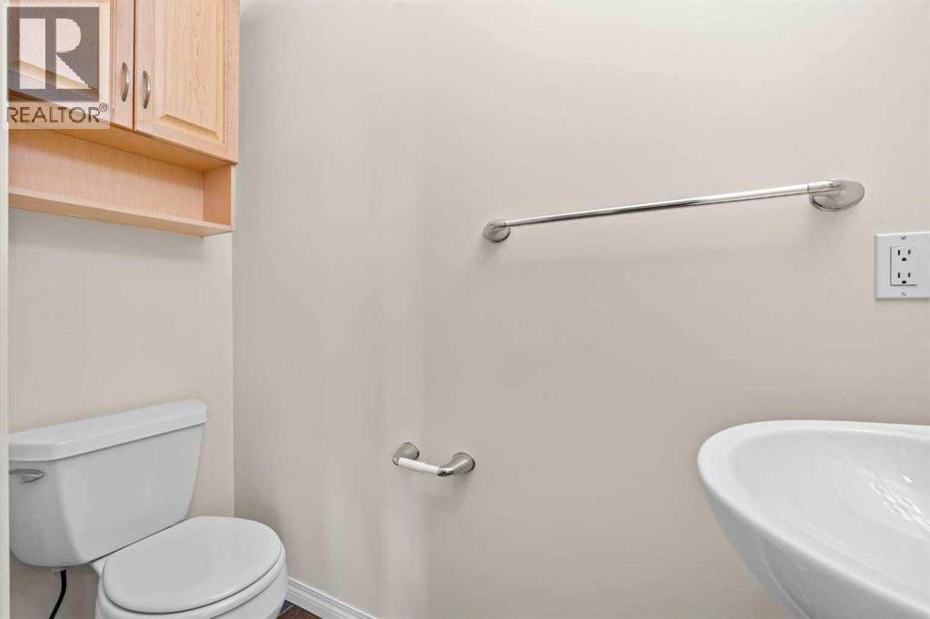 2362 Sagewood Crescent SW, Airdrie, Alberta  T4B 3M8 - Photo 21 - A2326096