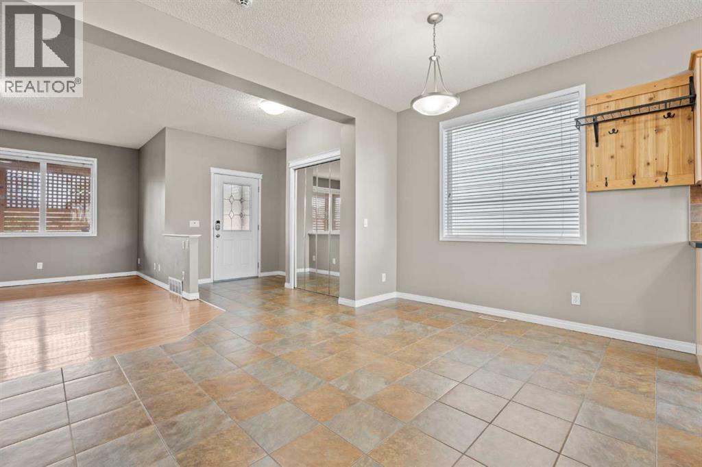 2362 Sagewood Crescent SW, Airdrie, Alberta  T4B 3M8 - Photo 9 - A2326096