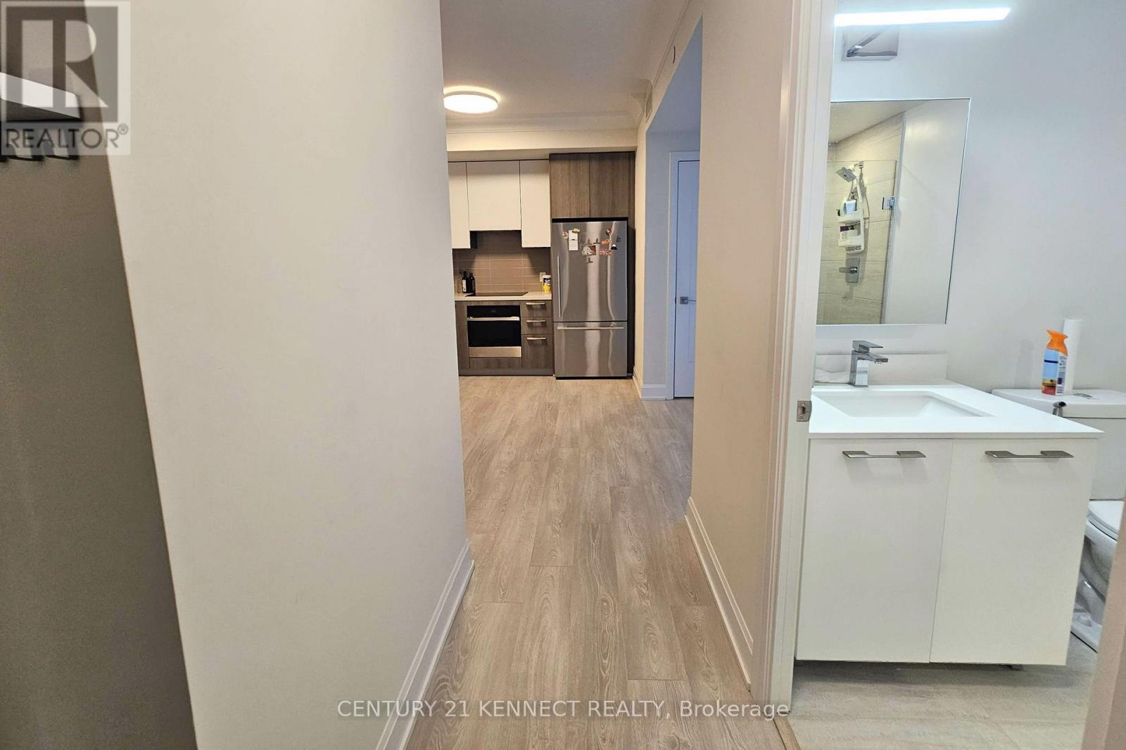509 - 18 Water Walk Drive, Markham, Ontario  L3R 6L5 - Photo 11 - N13619072