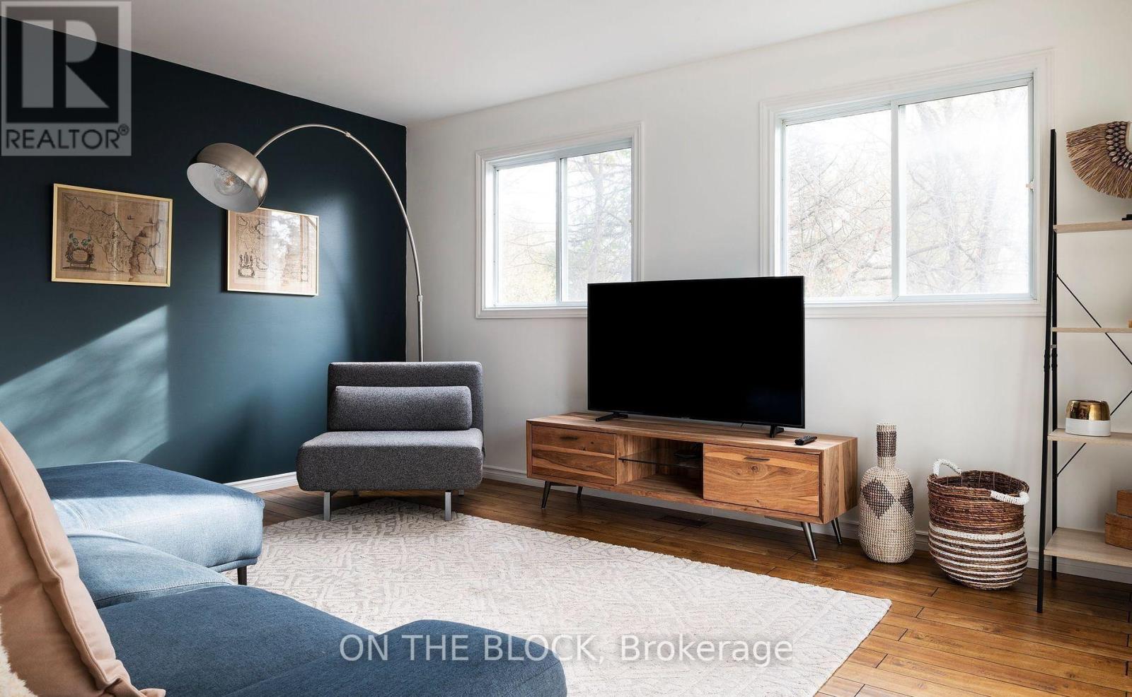 Rear - 215 Main Street N, Newmarket, Ontario  L3Y 9B1 - Photo 2 - N13619106