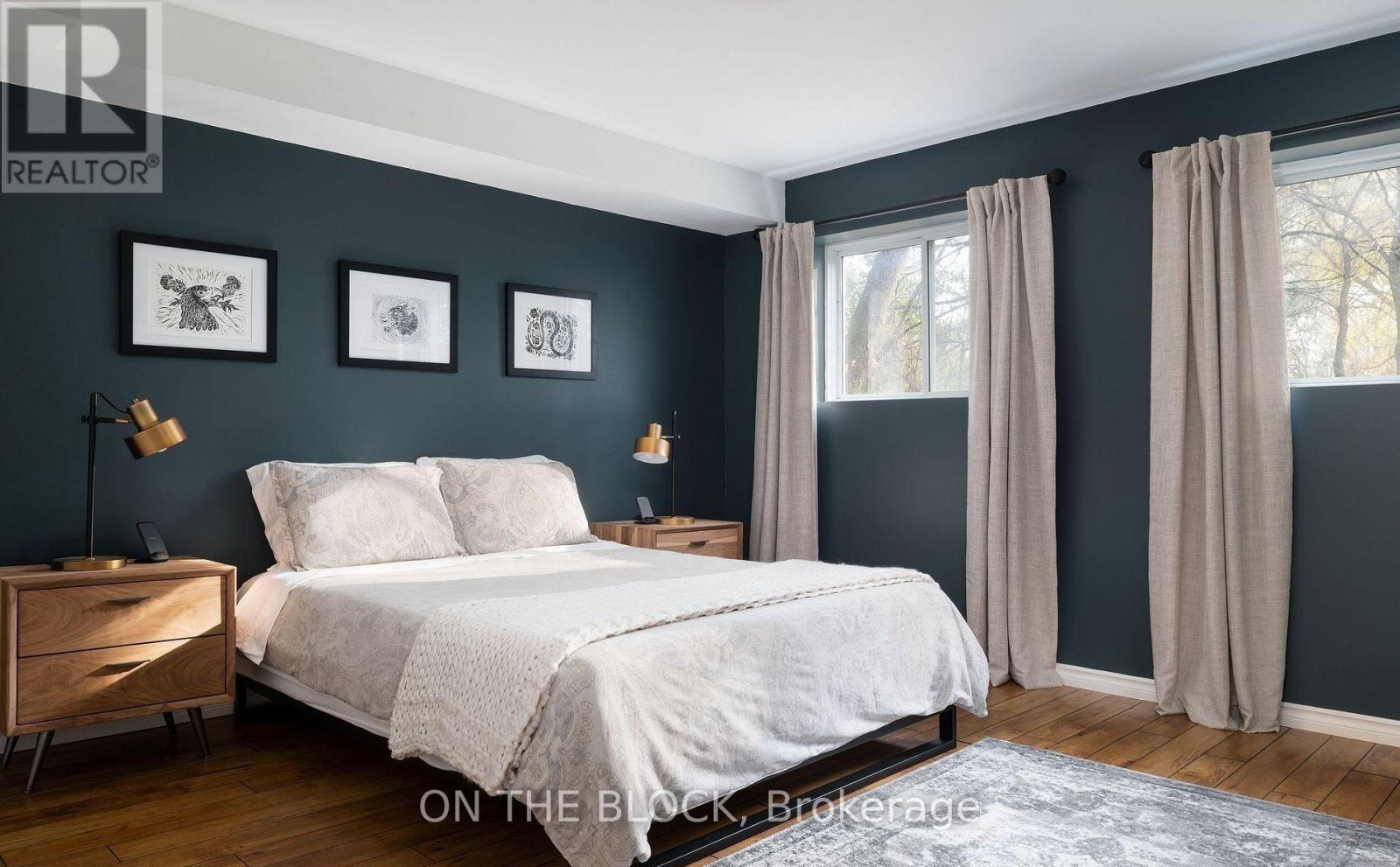 Rear - 215 Main Street N, Newmarket, Ontario  L3Y 9B1 - Photo 5 - N13619106