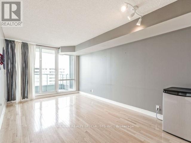 1801 - 1 Elm Drive, Mississauga, Ontario  L5B 4M1 - Photo 5 - W13619096