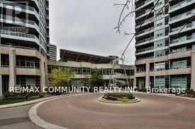 304 - 1 Elm Drive W, Mississauga, Ontario  L5B 4M1 - Photo 2 - W13619102