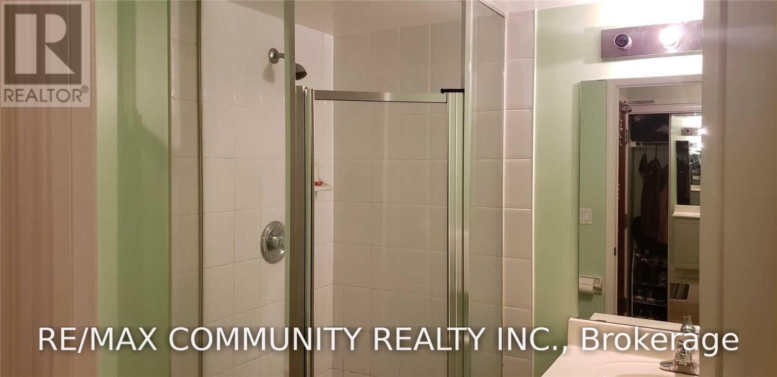 304 - 1 Elm Drive W, Mississauga, Ontario  L5B 4M1 - Photo 6 - W13619102