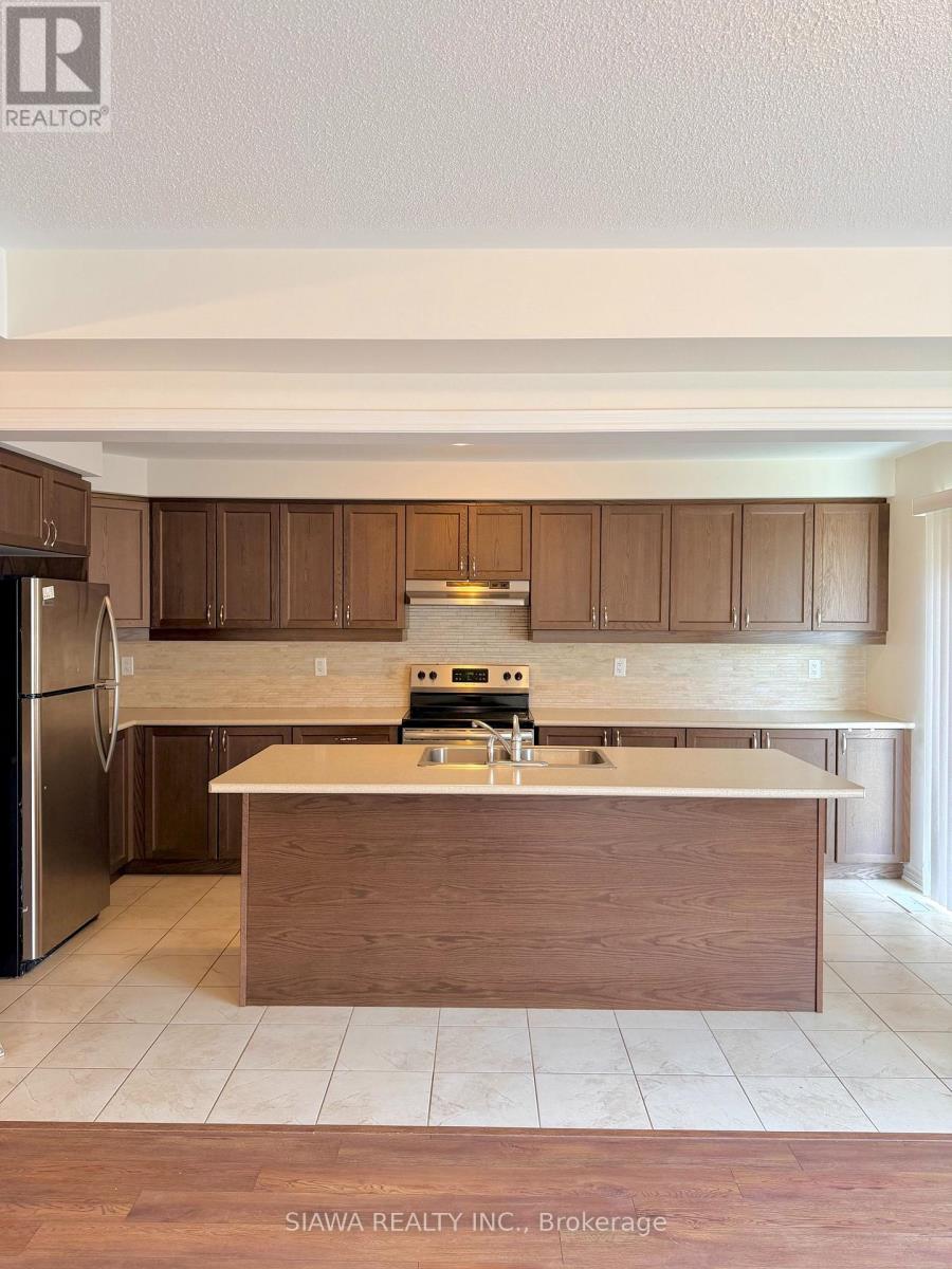 301 Gillett Point, Milton, Ontario  L9T 7K6 - Photo 6 - W13619142
