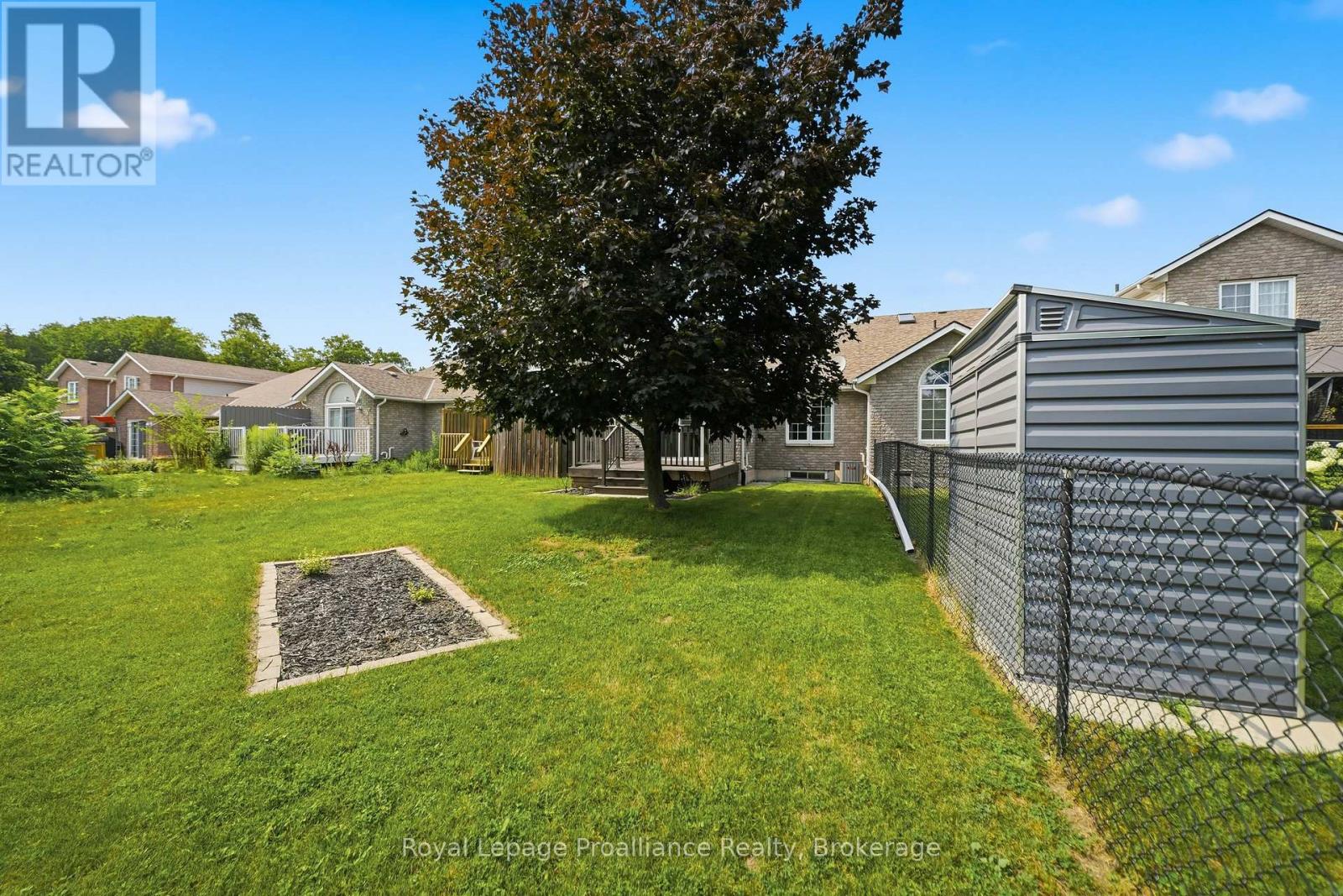 17 Alder Court, Belleville, Ontario  K8P 5L5 - Photo 40 - X13617654