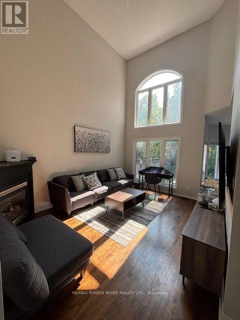 1928 Wildflower Drive, Pickering, Ontario  L1V 7B1 - Photo 4 - E13616926