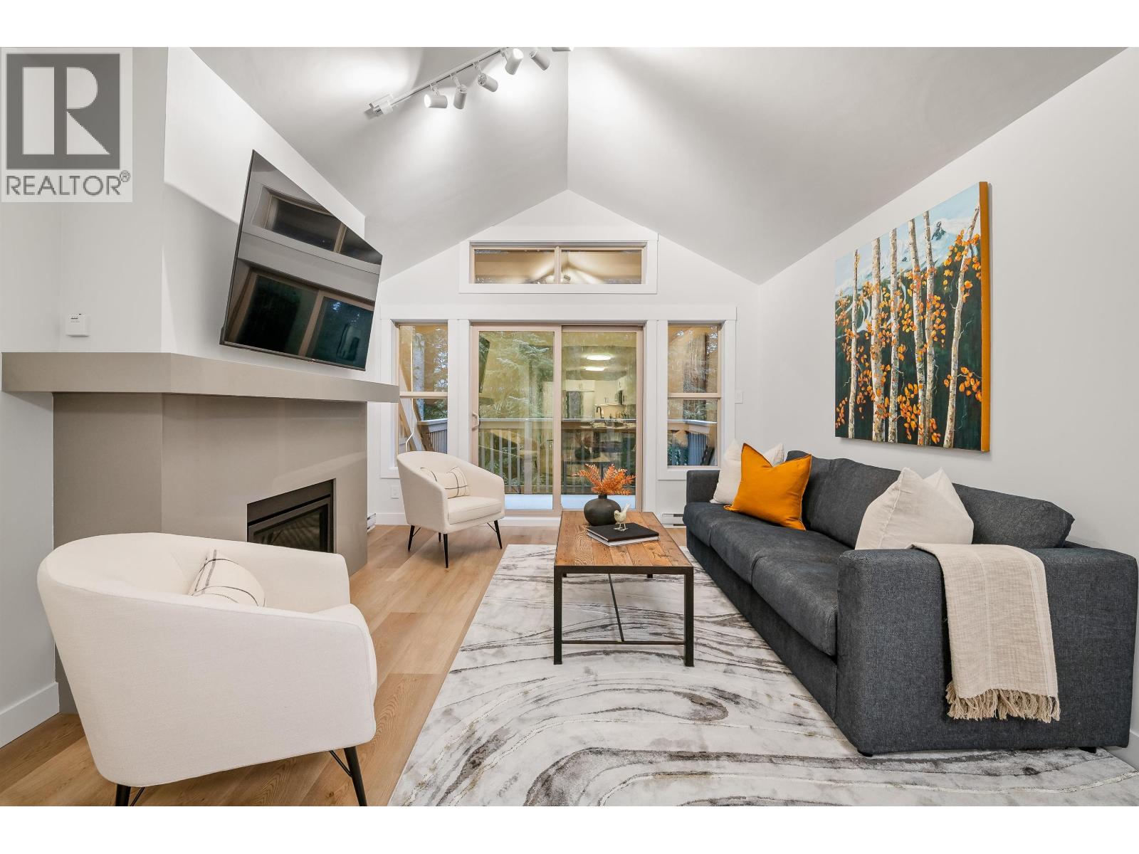 21 4890 Painted Cliff Road, Whistler, British Columbia  V8E 1C9 - Photo 2 - R3151112