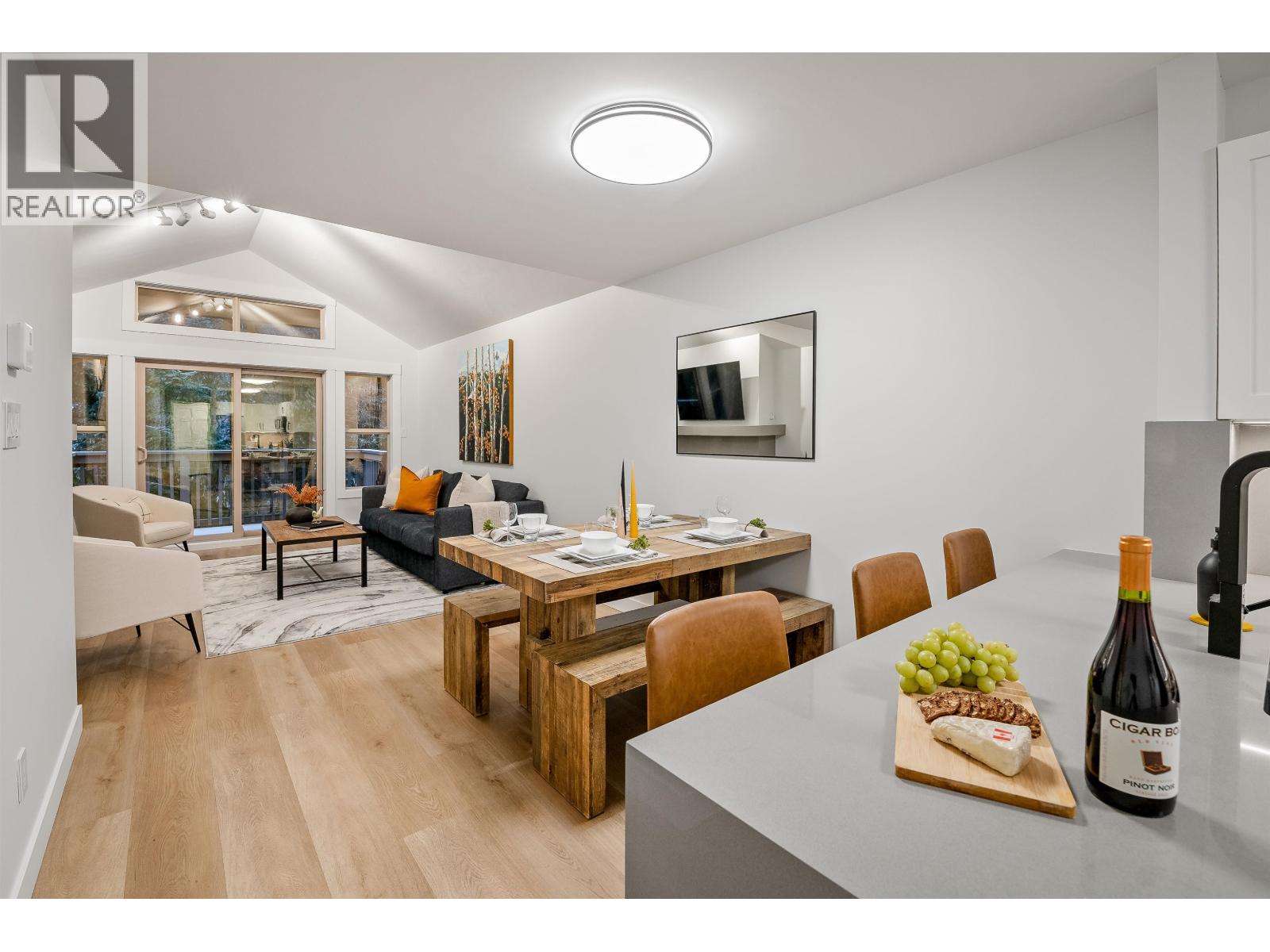 21 4890 Painted Cliff Road, Whistler, British Columbia  V8E 1C9 - Photo 5 - R3151112