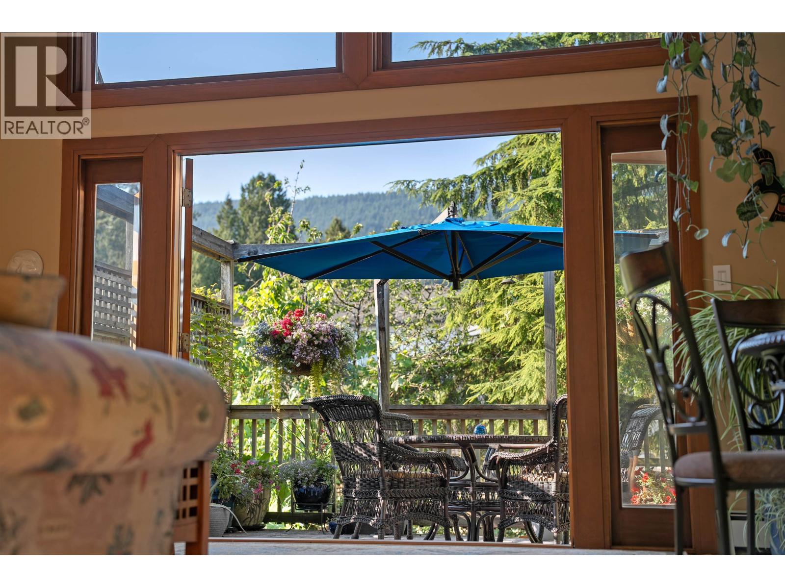 2379 Marine Drive, West Vancouver, British Columbia  V7V 1K9 - Photo 5 - R3151125