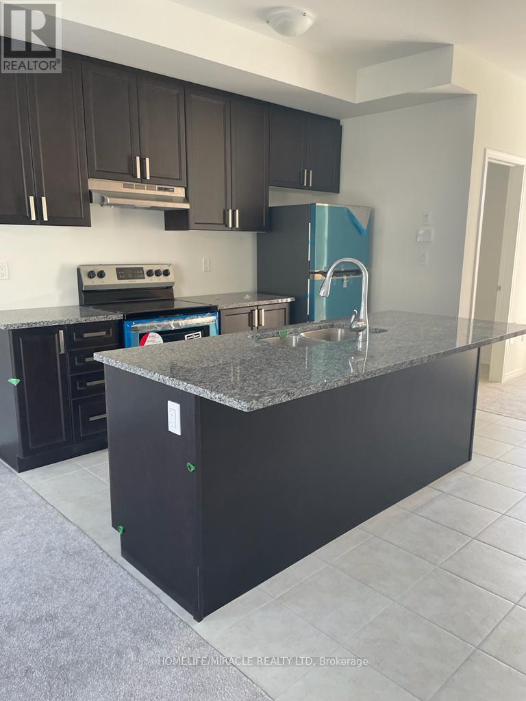 1392 Coral Springs Path, Oshawa, Ontario  L1K 3G1 - Photo 10 - E13619154