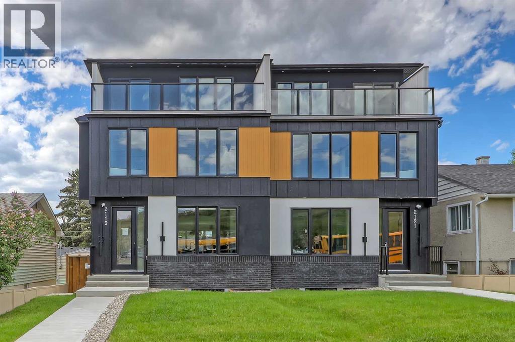 2119 Mackay Road NW, Calgary, Alberta