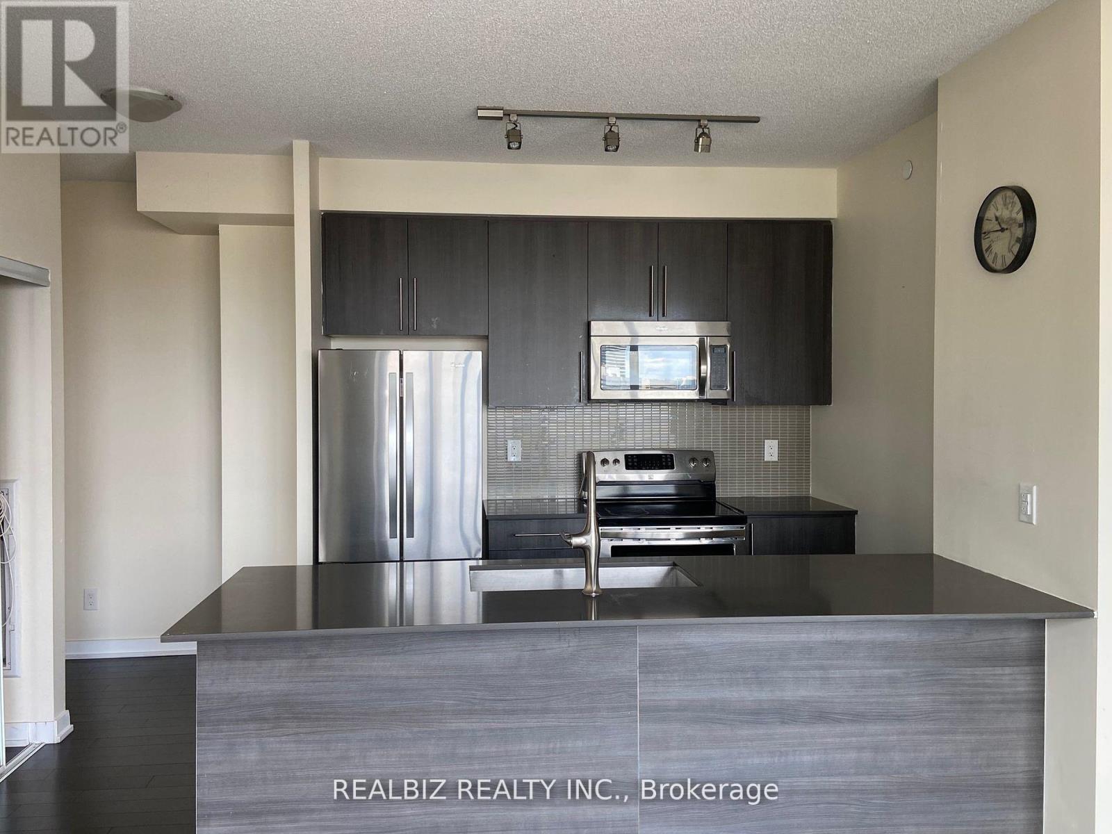 805 - 4011 Brickstone Mews E, Mississauga, Ontario  L5B 0J7 - Photo 4 - W13619162