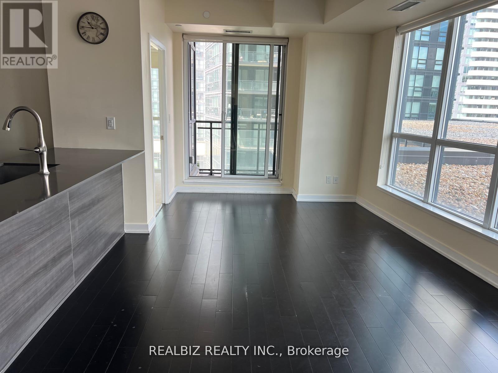 805 - 4011 Brickstone Mews E, Mississauga, Ontario  L5B 0J7 - Photo 5 - W13619162