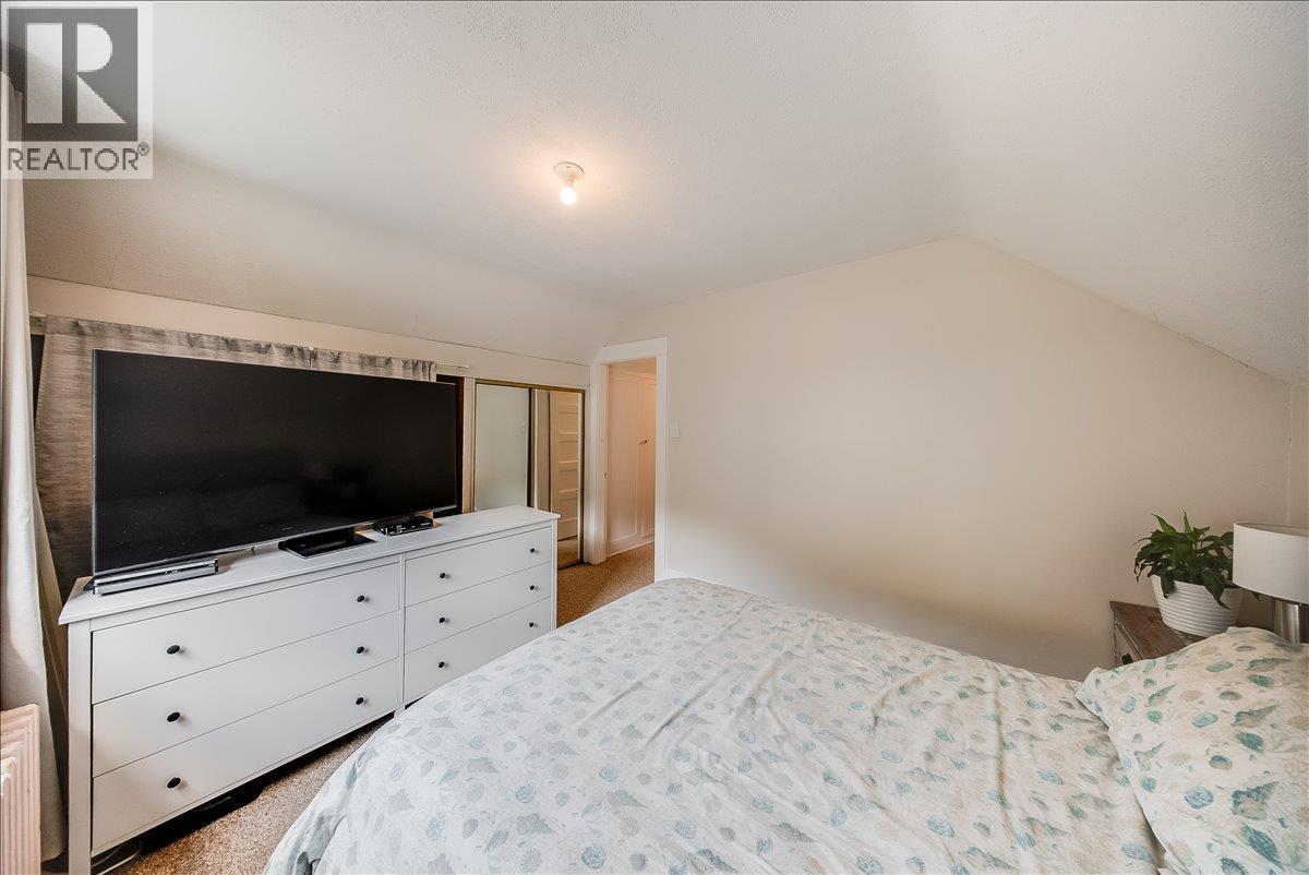1109 Nelson Avenue, Trail, British Columbia  V1R 3H4 - Photo 25 - 10396164
