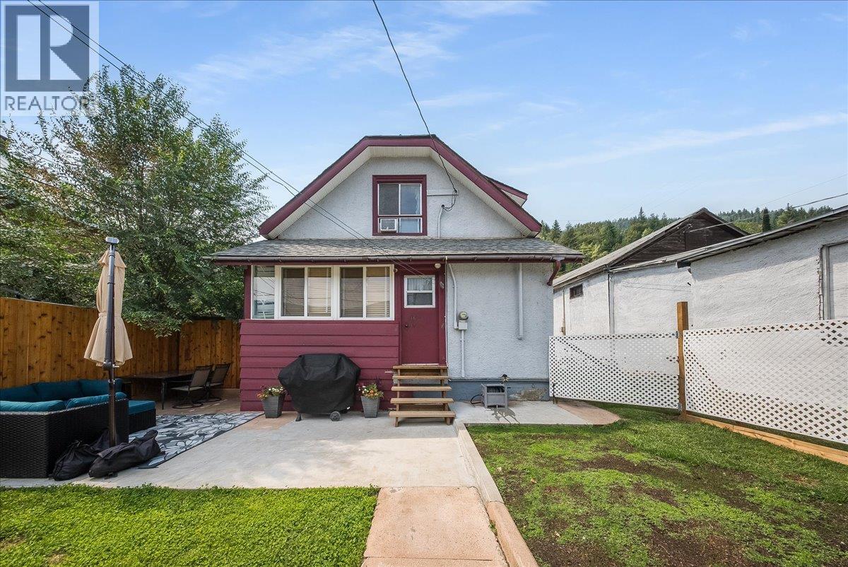 1109 Nelson Avenue, Trail, British Columbia  V1R 3H4 - Photo 41 - 10396164