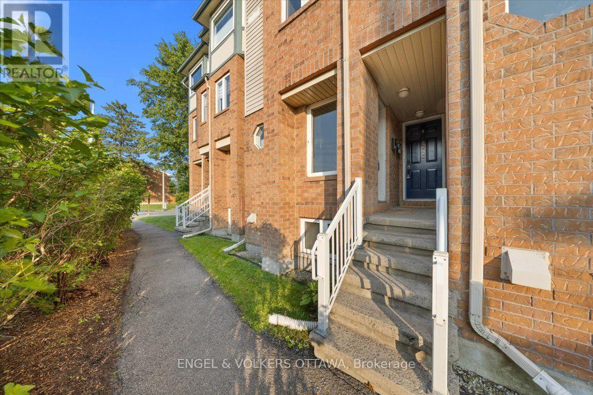 9 - 2820 Baseline Road, Ottawa, Ontario K2H 1G9 - Photo 3 - X13619230