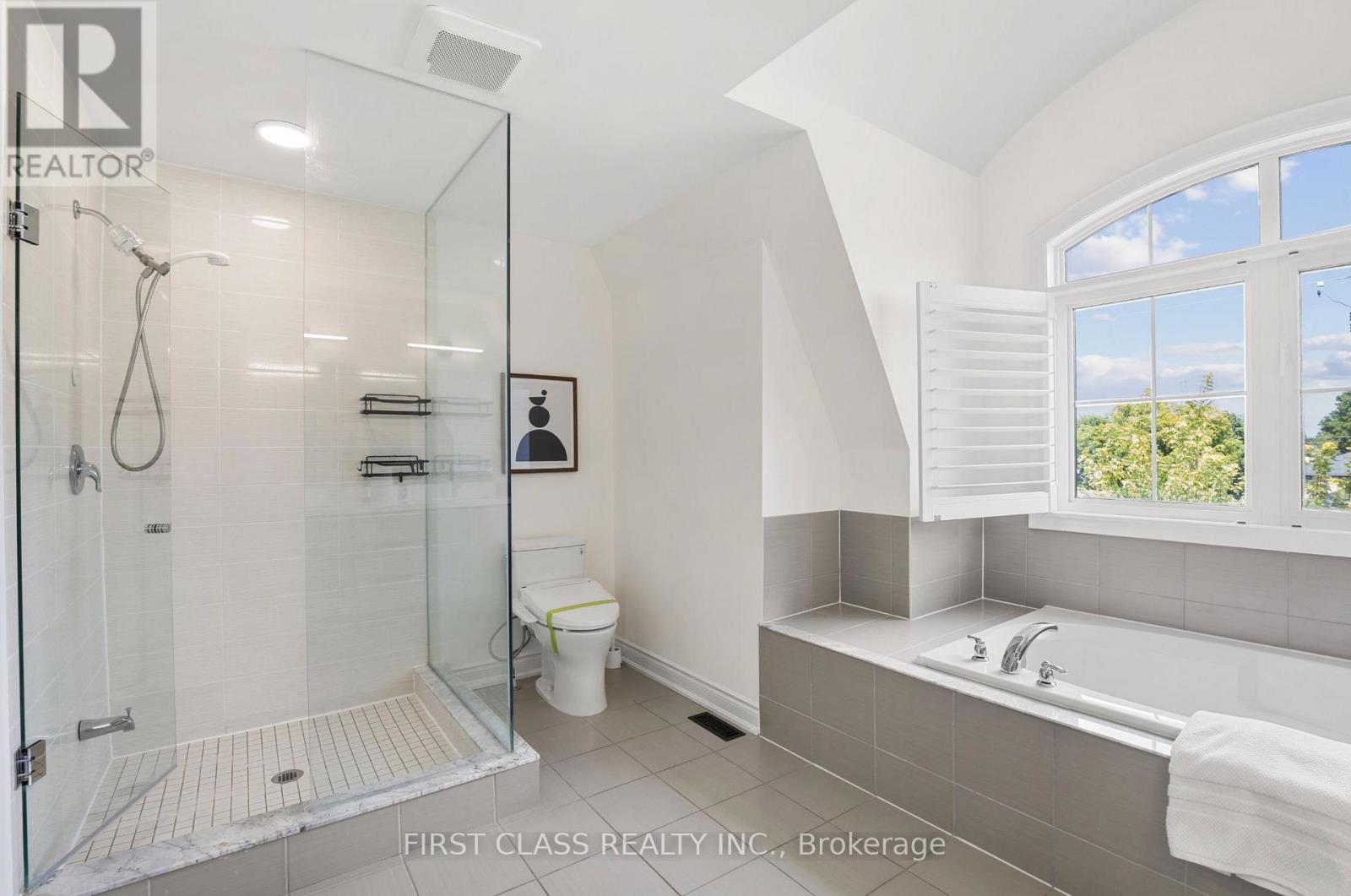 133a Finch Avenue E, Toronto (Willowdale East), Ontario  M2N 0H7 - Photo 15 - C13619212