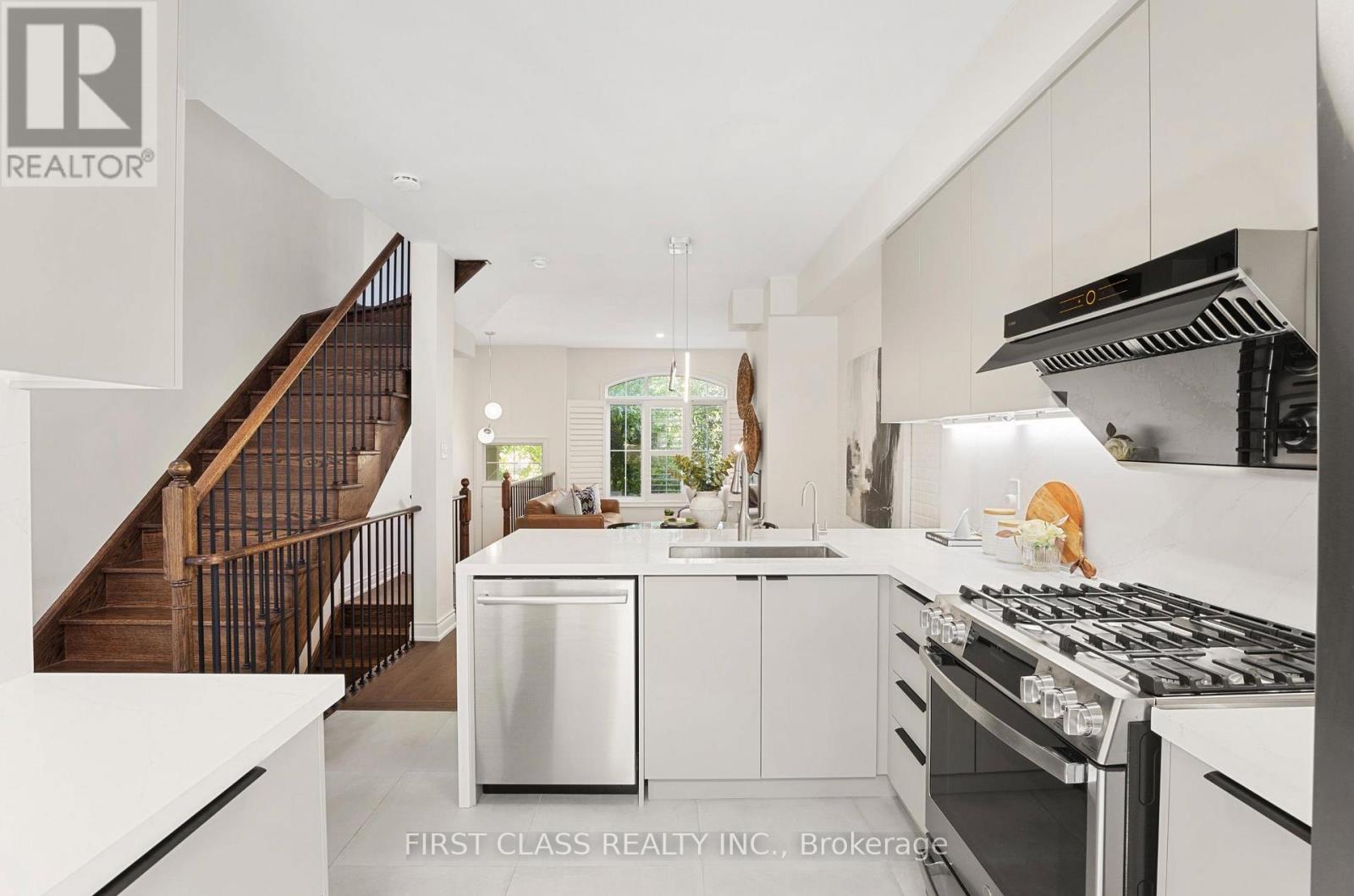 133a Finch Avenue E, Toronto (Willowdale East), Ontario  M2N 0H7 - Photo 9 - C13619212