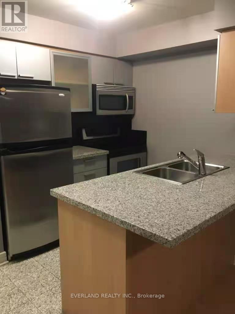 1902 - 18 Harrison Garden Boulevard, Toronto, Ontario  M2N 7J7 - Photo 2 - C13619238
