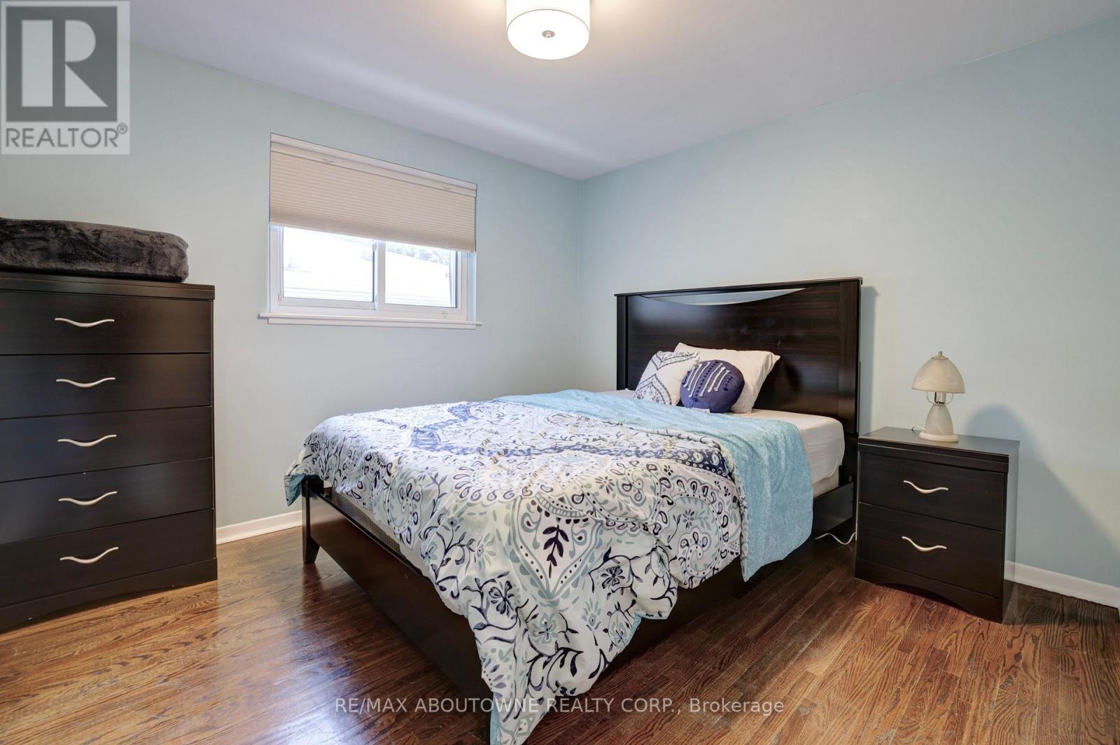 497 Anthony Drive, Oakville, Ontario  L6J 2K6 - Photo 18 - W13619198