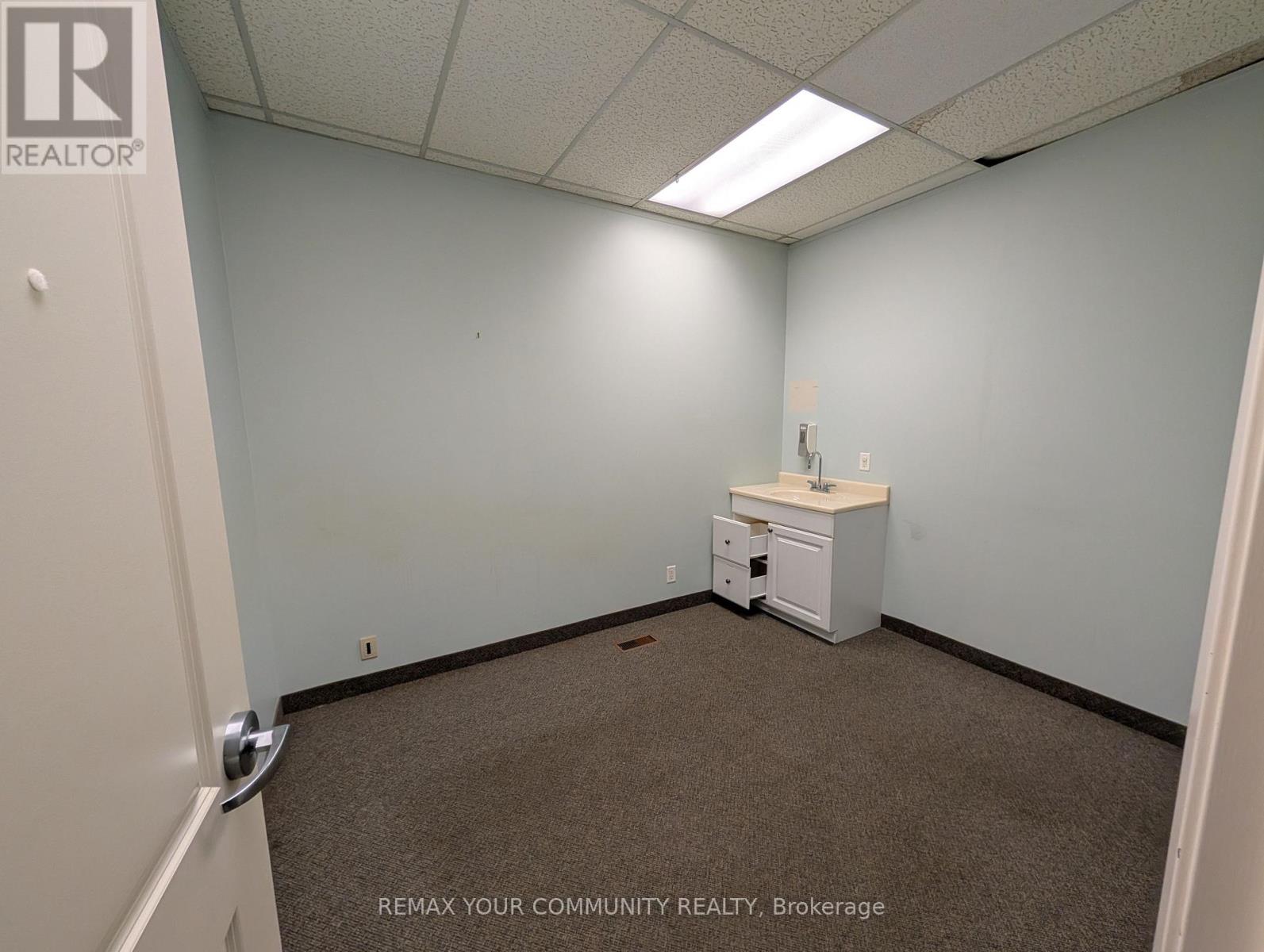 358 Main Street W, Hamilton, Ontario  L8P 1K2 - Photo 11 - X13619194