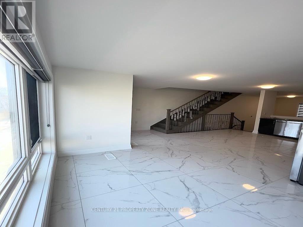 5 - 183 Victoria Street N, Kitchener, Ontario N2H 5C5 - Photo 3 - X13619210