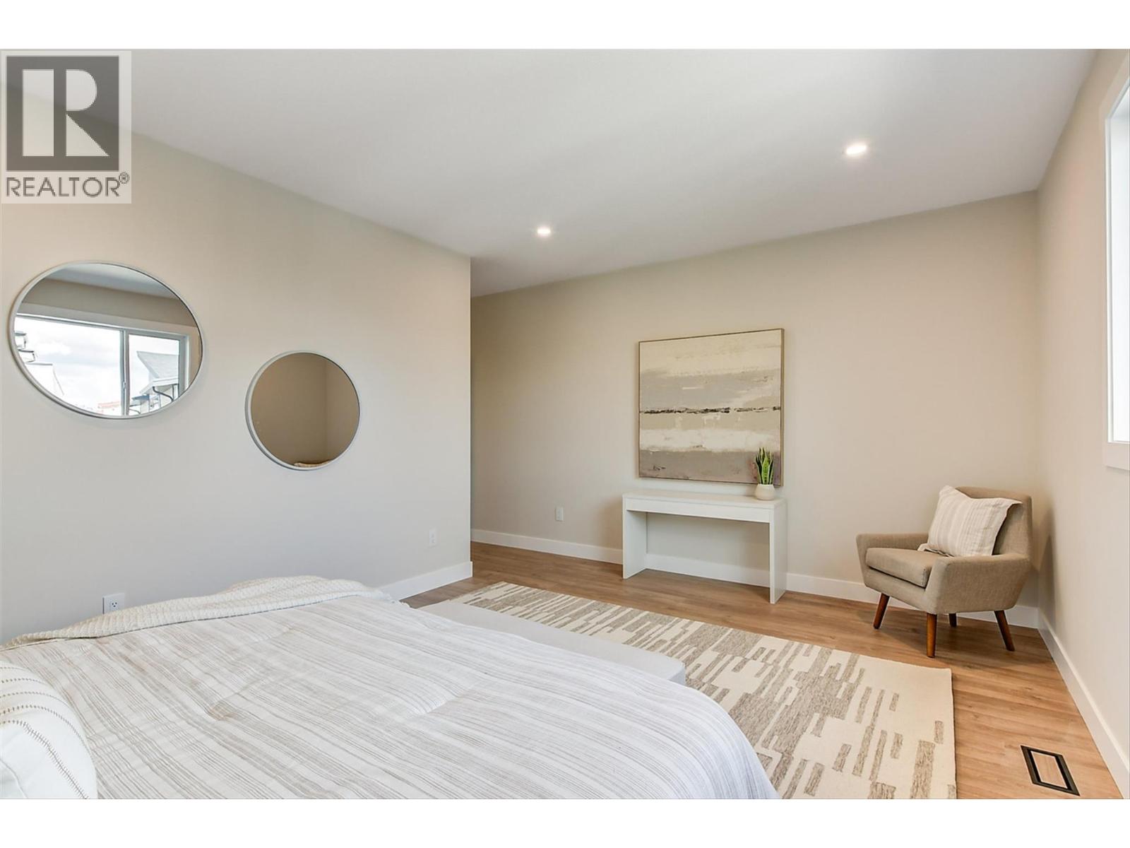 732 Coopland Crescent Unit# 1, Kelowna, British Columbia  V1Y 2V1 - Photo 24 - 10375600