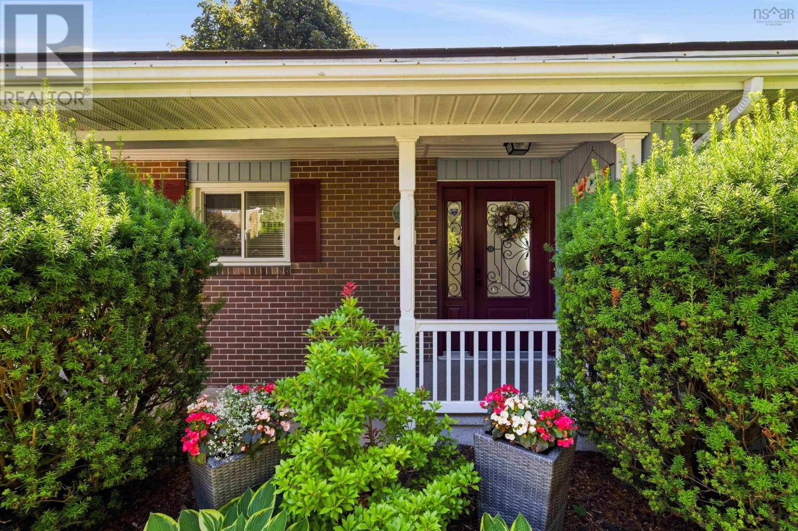 48 Briarwood Crescent, Halifax, Nova Scotia  B3M 1P4 - Photo 3 - 202619030