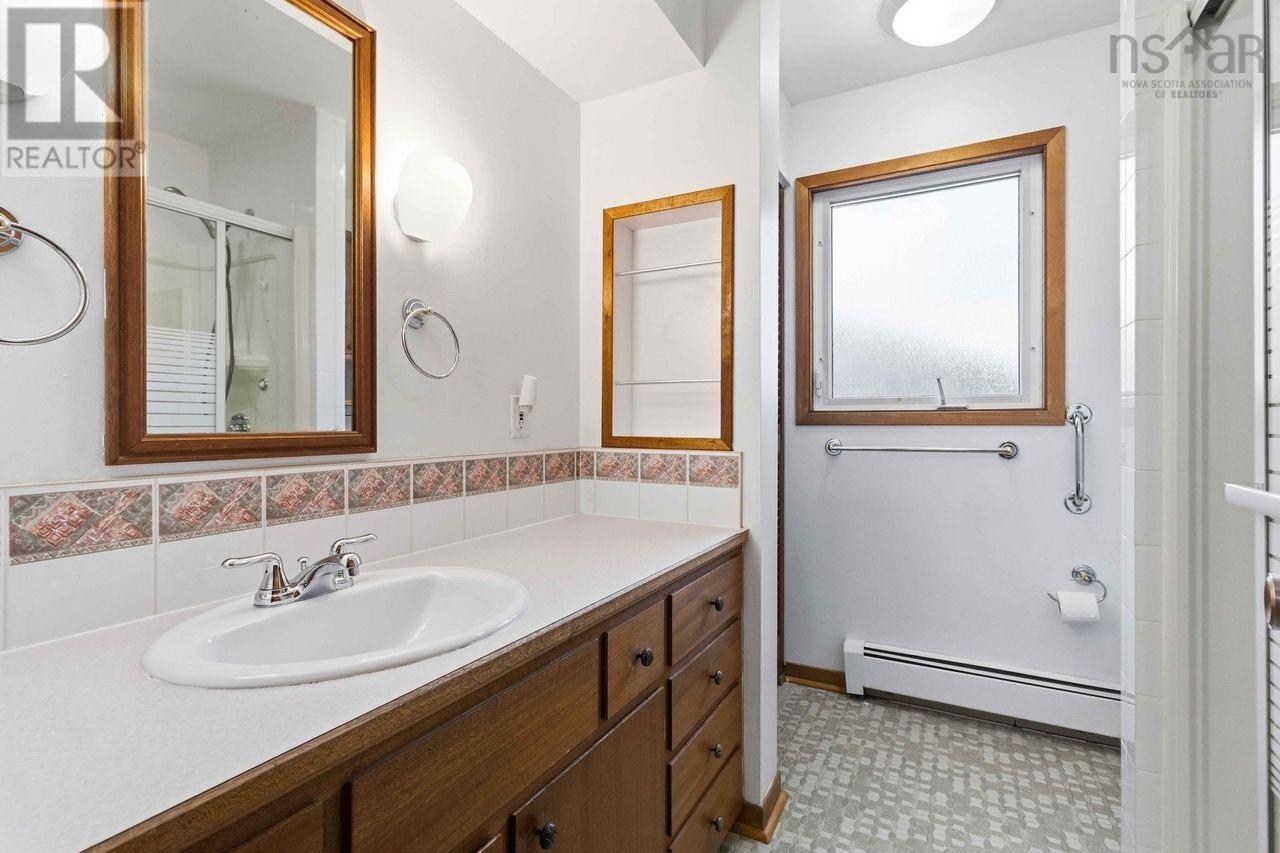 48 Briarwood Crescent, Halifax, Nova Scotia  B3M 1P4 - Photo 27 - 202619030
