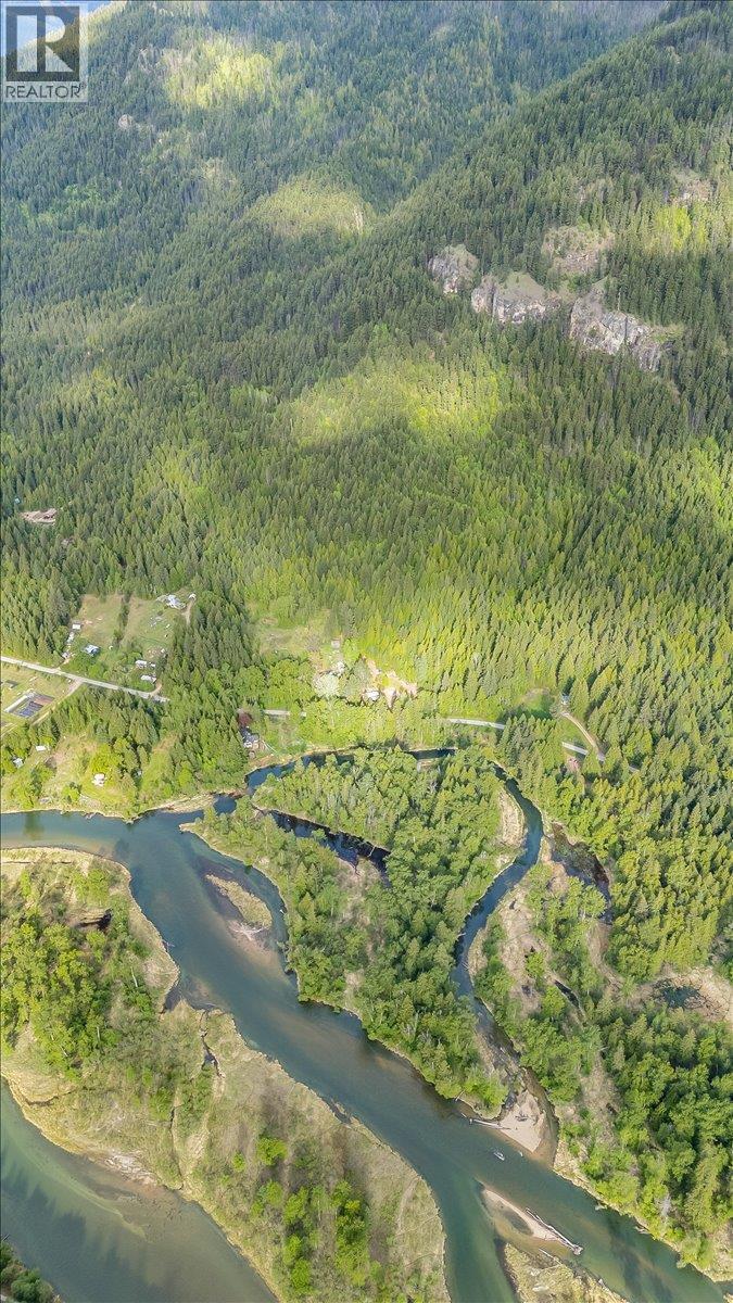 4421 Slocan River Road, Winlaw, British Columbia  V0G 2J0 - Photo 11 - 10385949