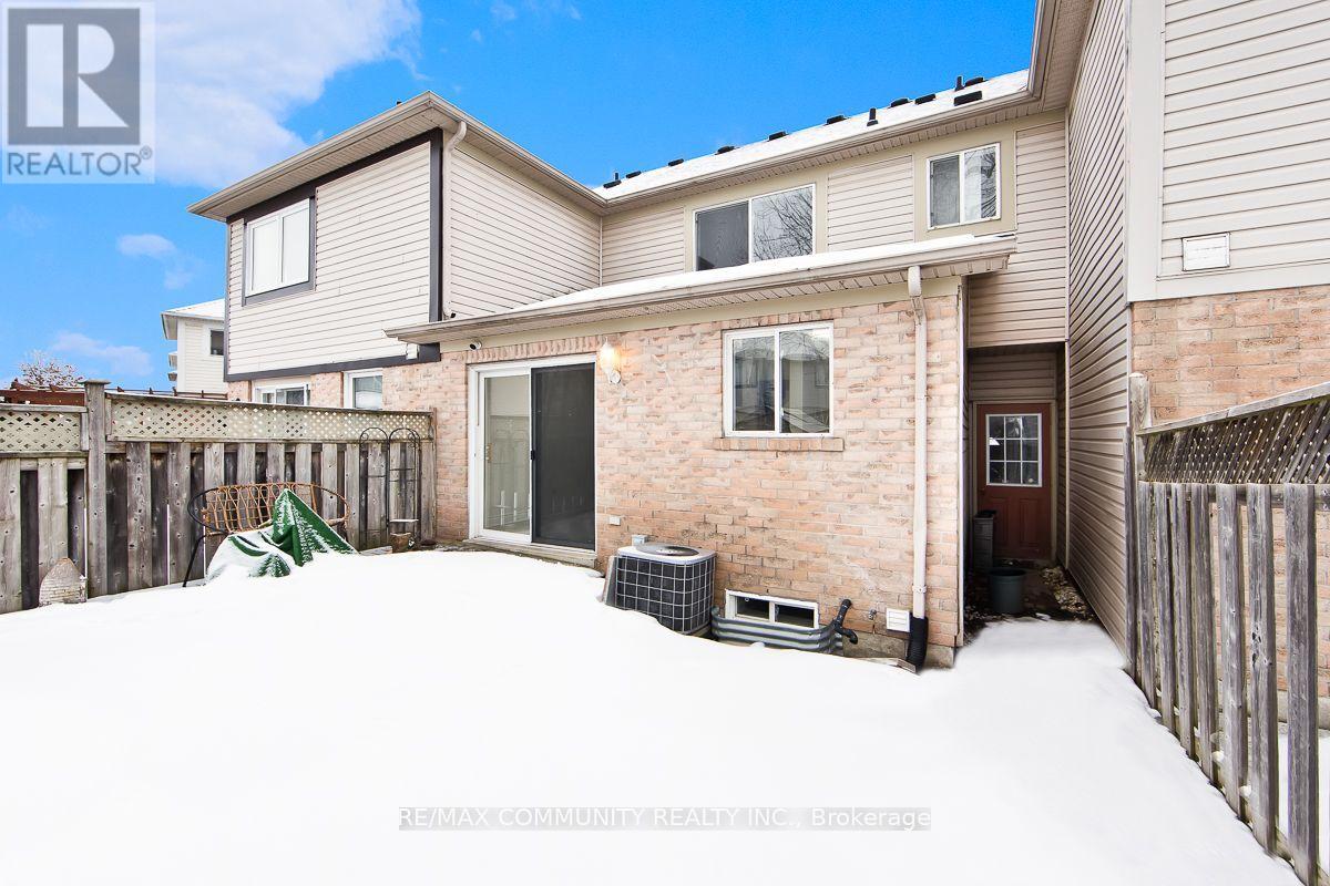 1049 Kennedy Circle, Milton, Ontario  L9T 5S5 - Photo 19 - W13619258