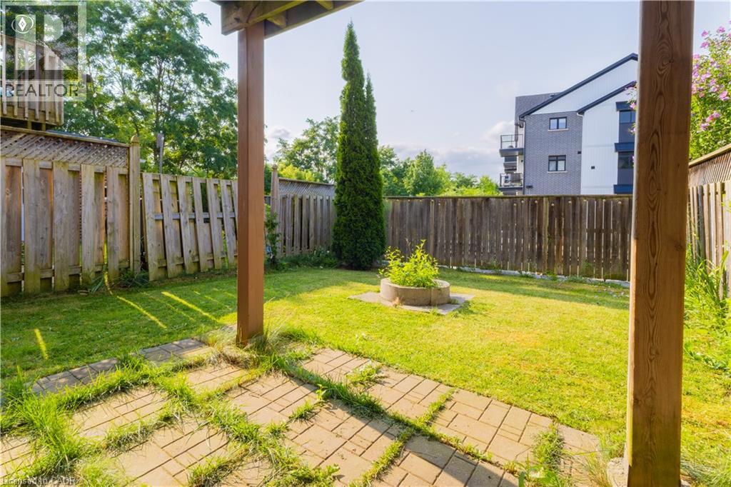 105 Bloomington Drive, Cambridge, Ontario  N1P 1J6 - Photo 14 - 40851807