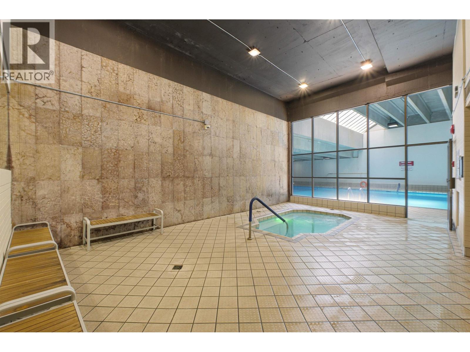 1905 2024 Fullerton Avenue, North Vancouver, British Columbia  V7P 3G4 - Photo 17 - R3151191