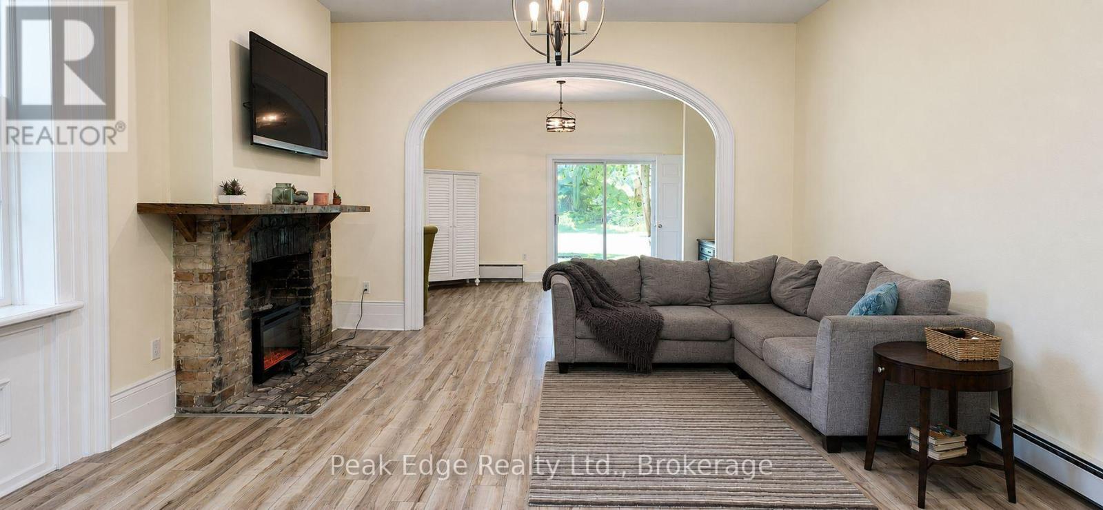 4 George Street, Brockton, Ontario  N0G 2V0 - Photo 8 - X13619324