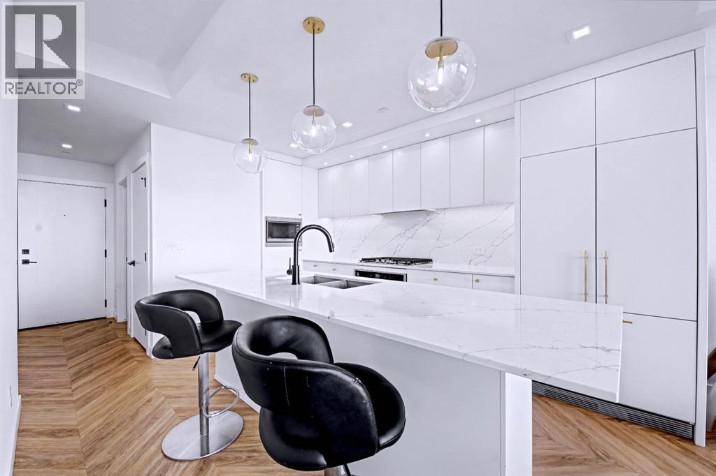 303, 8505 Broadcast Avenue SW, Calgary, Alberta  T3H 6B5 - Photo 3 - A2288303