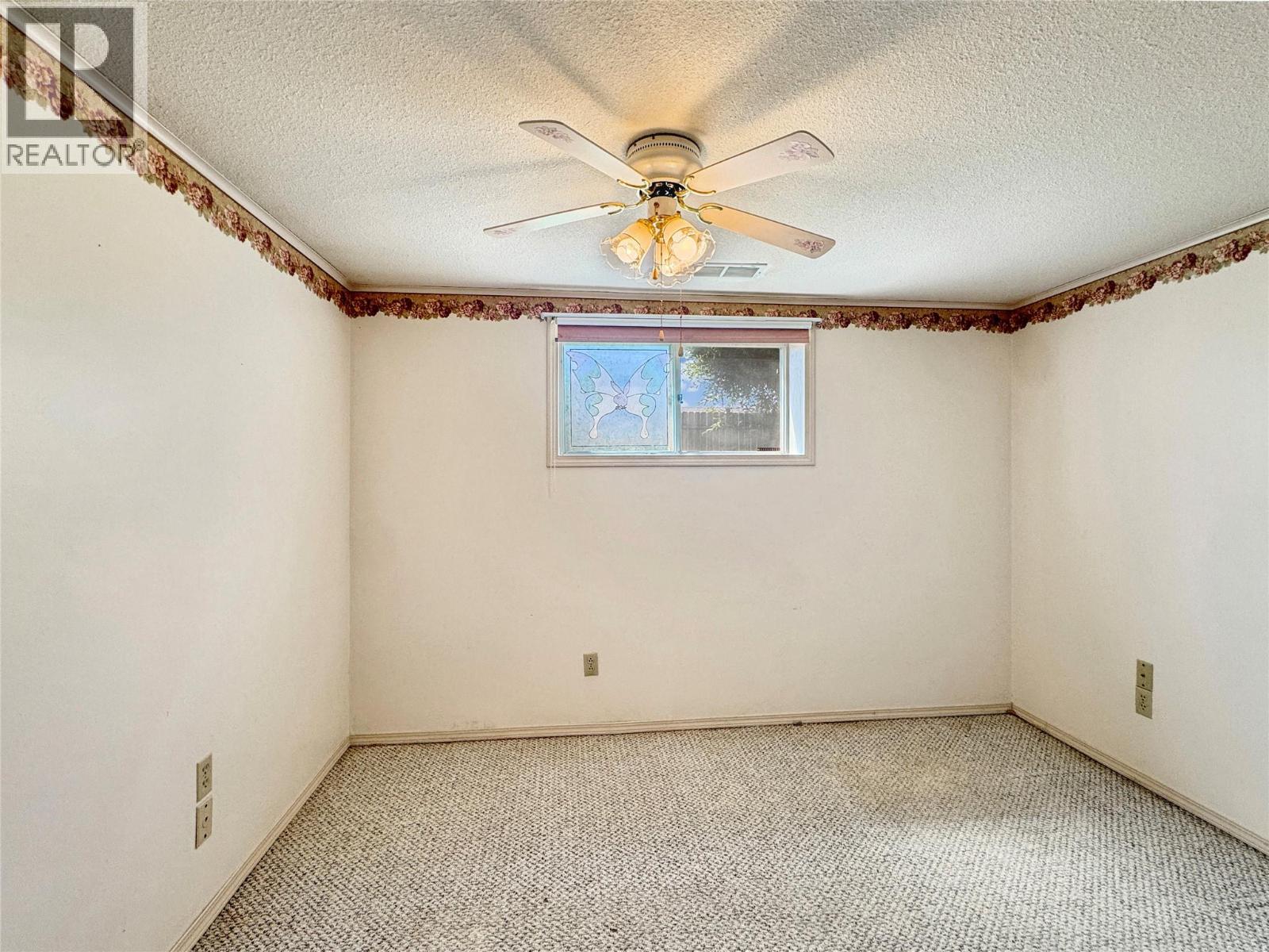 321 11th Street, Cranbrook, British Columbia  V1C 1V1 - Photo 27 - 10390358