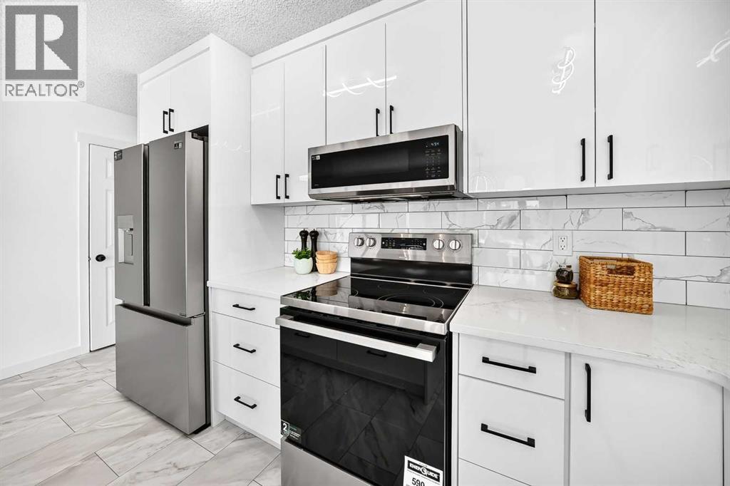 12634 Coventry Hills Way NE, Calgary, Alberta  T3K 4R8 - Photo 9 - A2313841