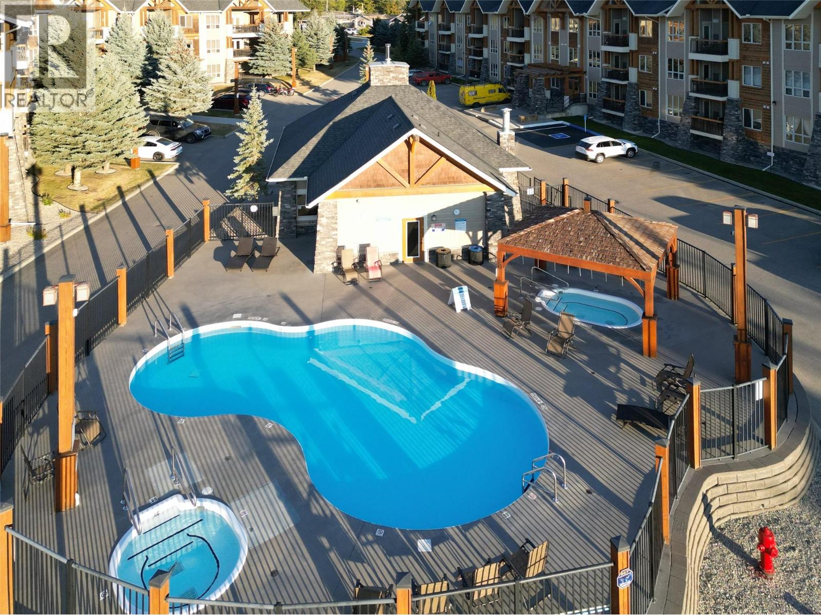 7495 Columbia Avenue Unit# 1106, Radium Hot Springs, British Columbia  V0A 1M0 - Photo 8 - 10392392