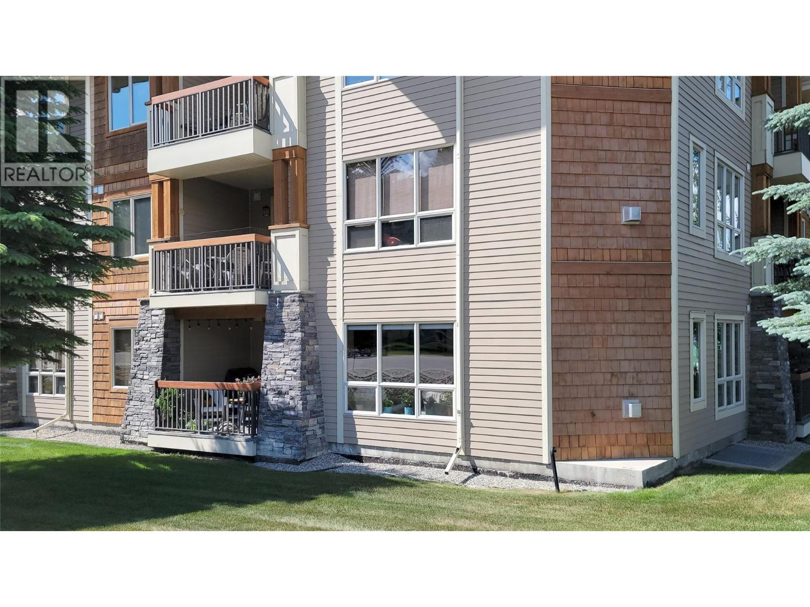 7495 Columbia Avenue Unit# 1106, Radium Hot Springs, British Columbia  V0A 1M0 - Photo 6 - 10392392
