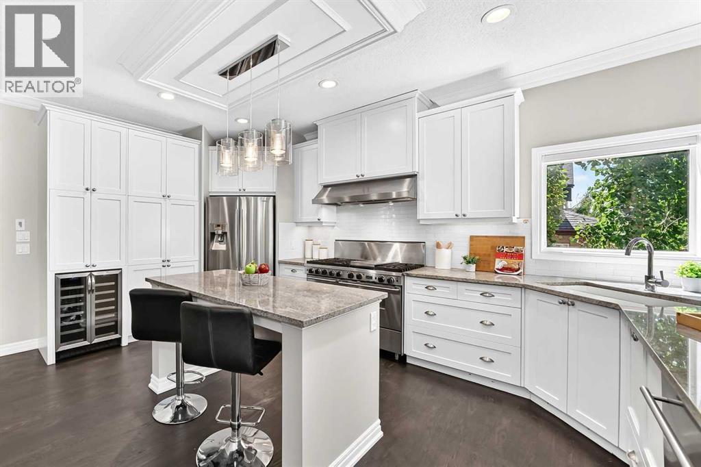 173 Aspenshire Drive Sw, Calgary, Alberta  T3H 0P5 - Photo 3 - A2327361