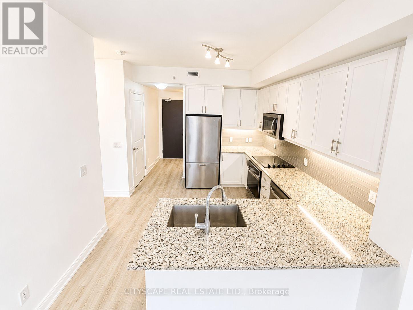 1003 - 9618 Yonge Street, Richmond Hill, Ontario  L4C 0X5 - Photo 16 - N13619364