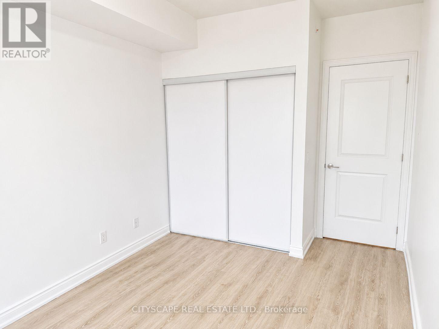 1003 - 9618 Yonge Street, Richmond Hill, Ontario  L4C 0X5 - Photo 35 - N13619364