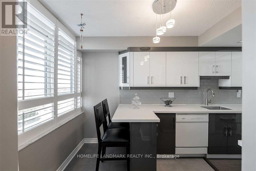 707 - 100 County Court Boulevard, Brampton, Ontario  L6W 3X1 - Photo 10 - W13619360