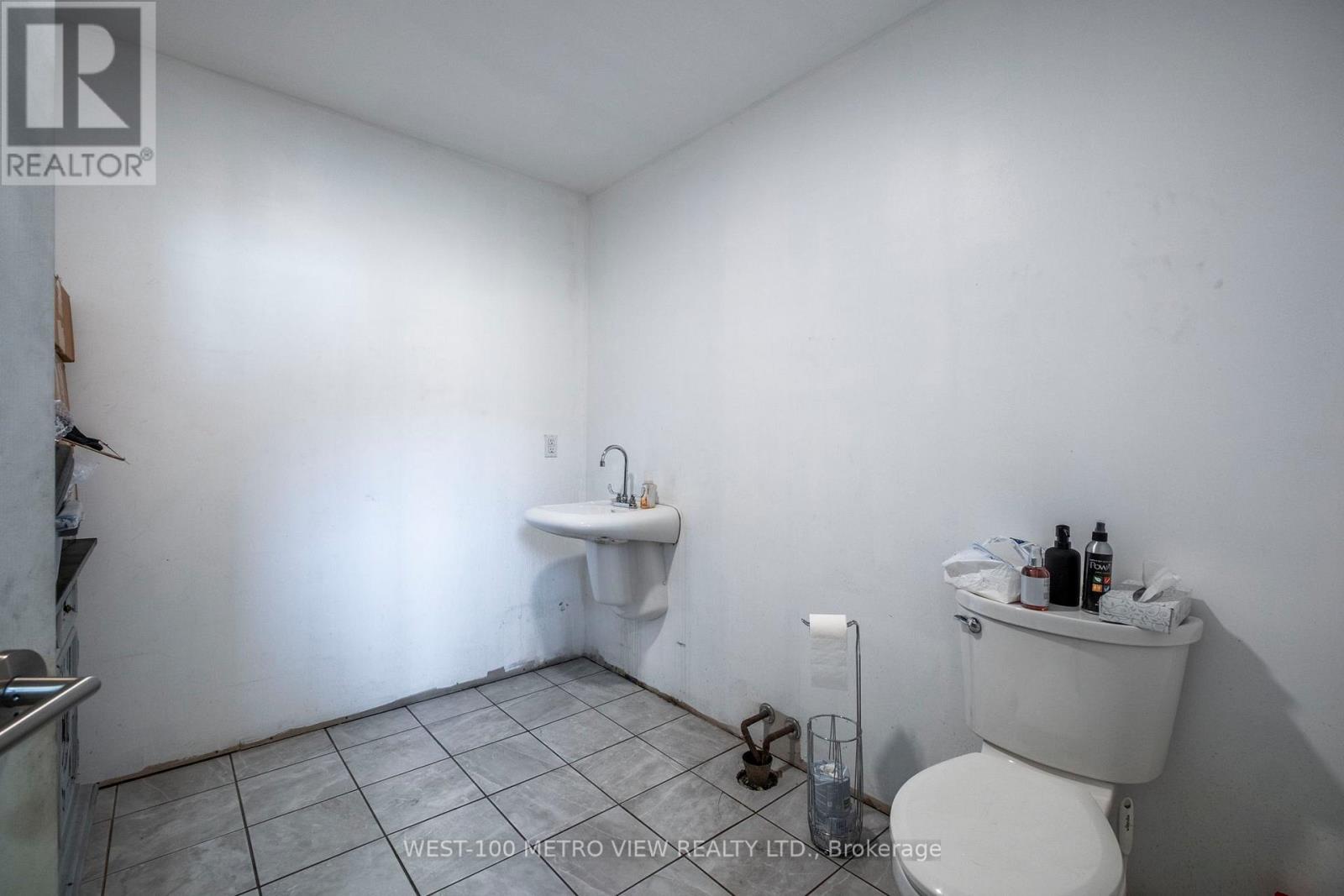 33 - 1156 King Road, Burlington, Ontario  L7T 0C5 - Photo 10 - W13619382