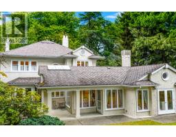 1588 W 29TH AVENUE, Vancouver, British Columbia
