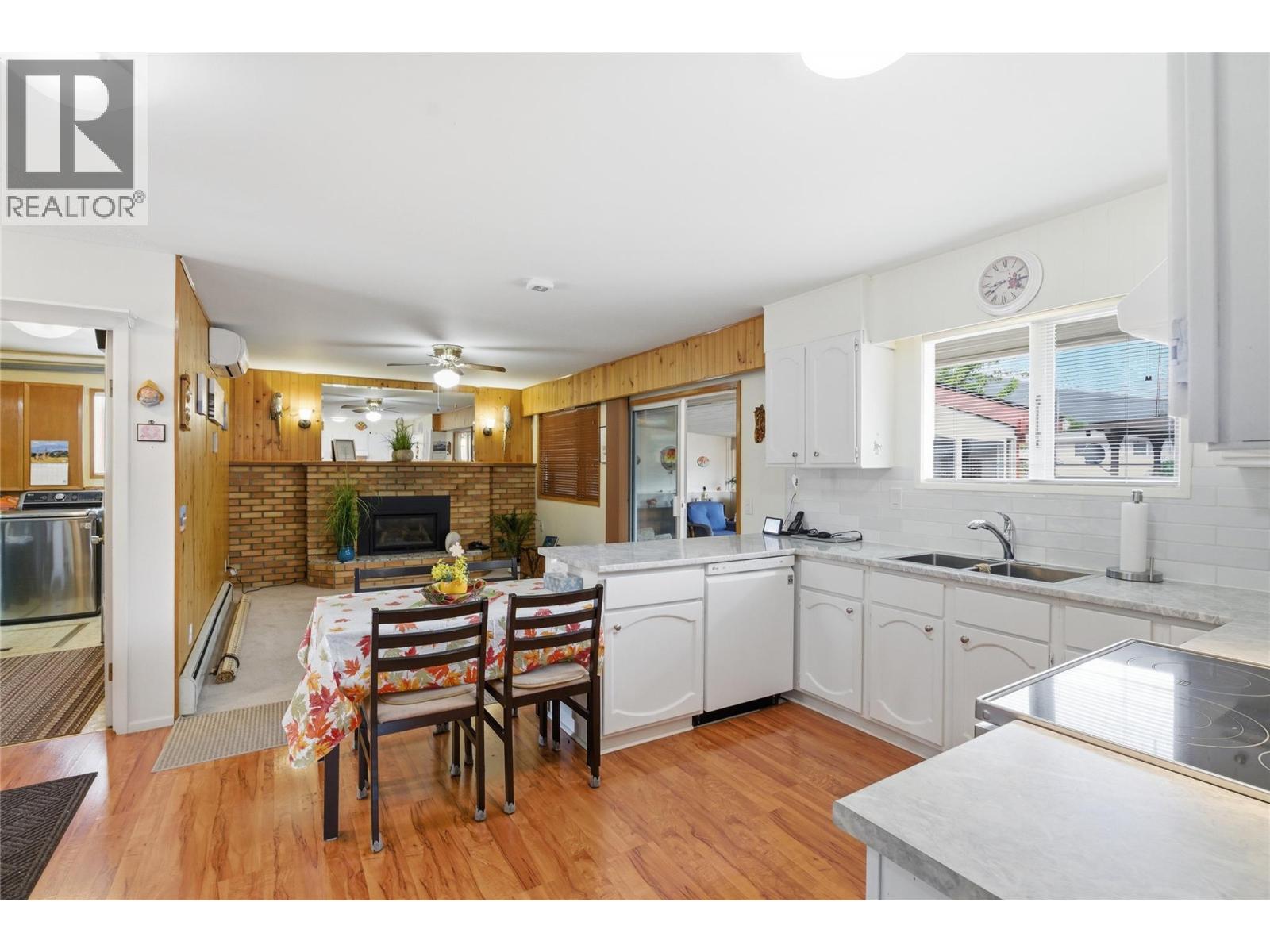 2102 Clapperton Avenue, Merritt, British Columbia  V1K 1B8 - Photo 17 - 10391280