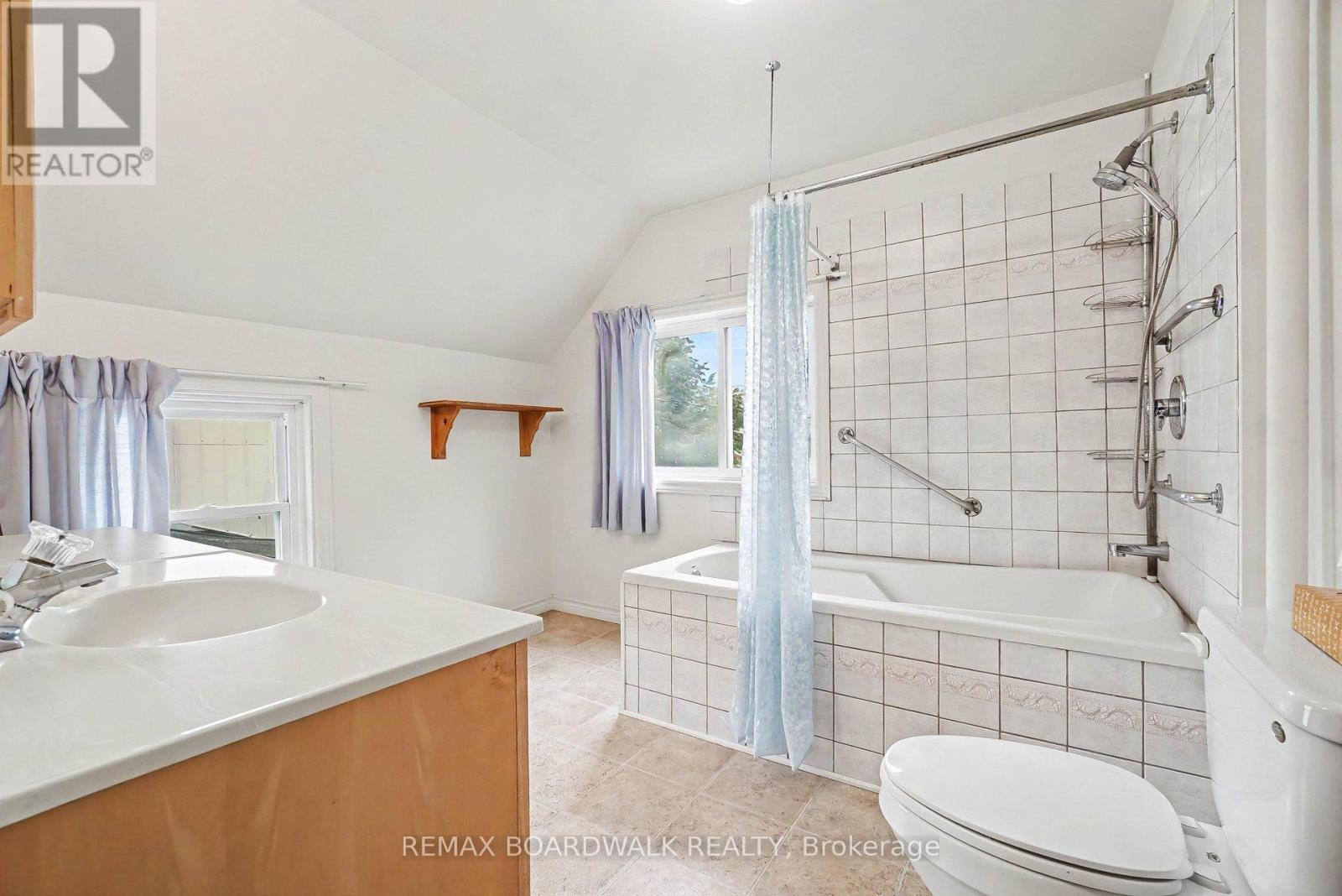 11691 Hutt Road, South Dundas, Ontario  K0E 1K0 - Photo 18 - X13619406